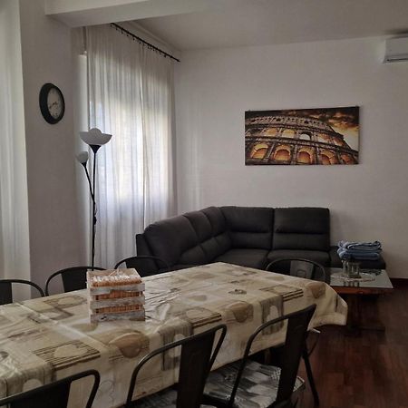 Saint Peter Vatican City Large Apartment Barbara Casa Vacanza โรม ภายนอก รูปภาพ