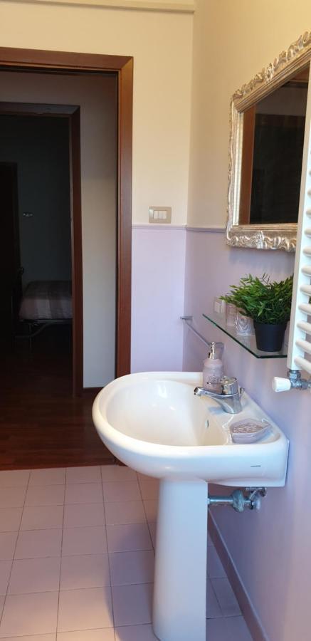 Saint Peter Vatican City Large Apartment Barbara Casa Vacanza โรม ภายนอก รูปภาพ